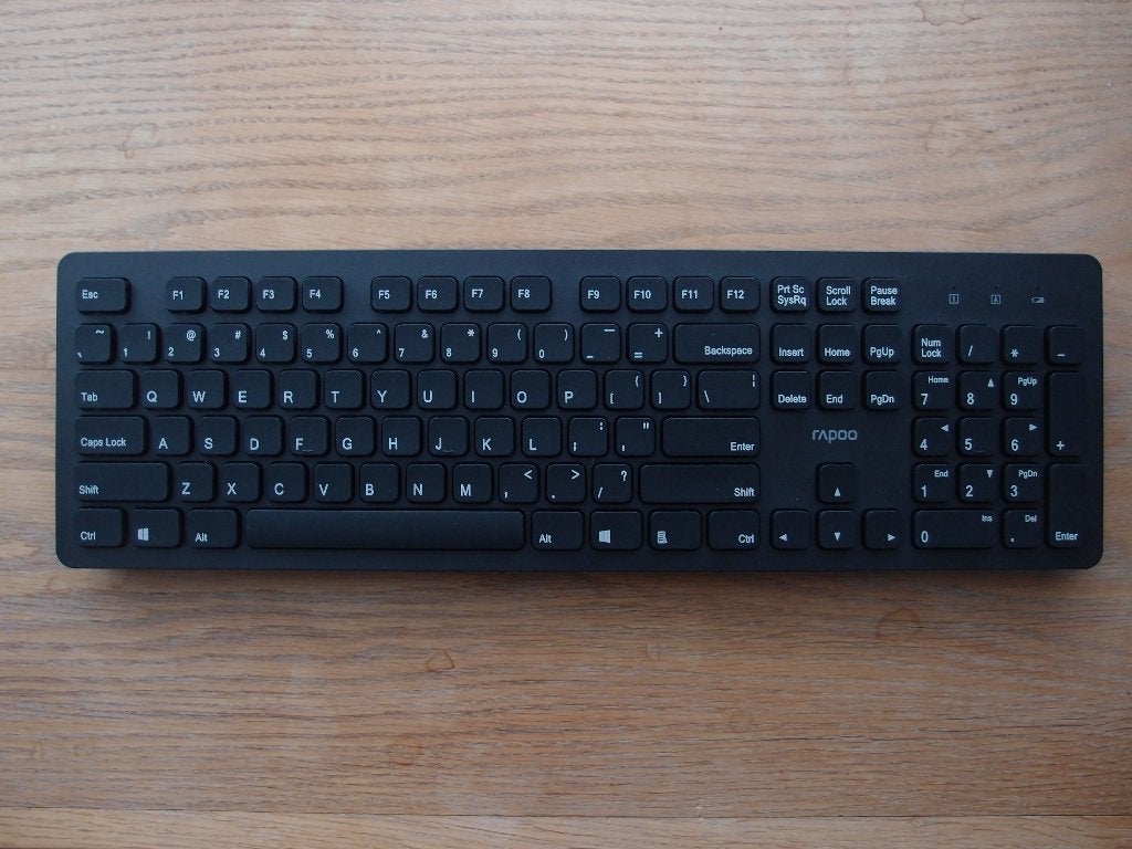 Toetsenbord van het merk Rapoo voor een stille typ ervaring, Nieuw, Ophalen of Verzenden, Draadloos, Qwerty
