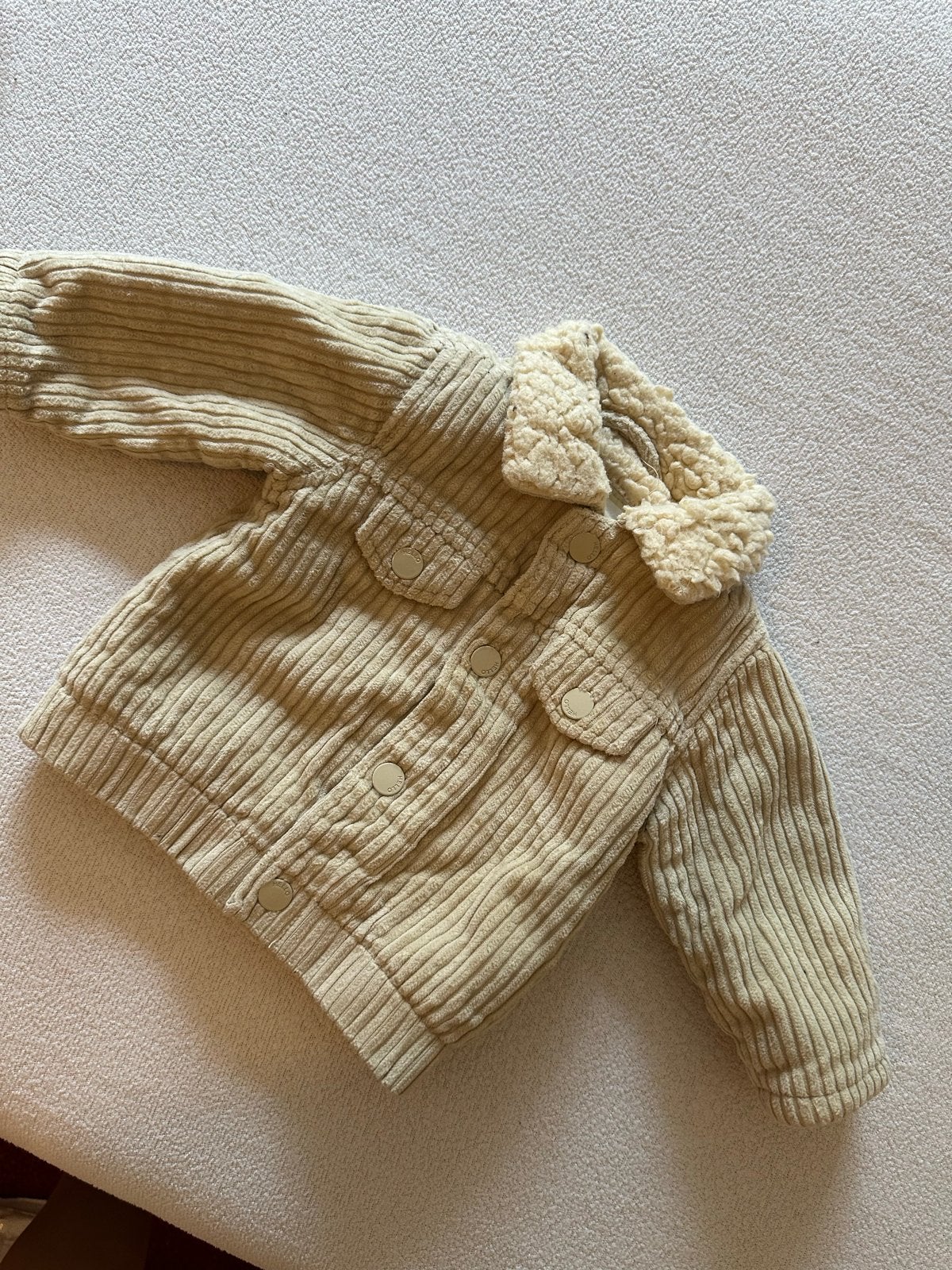 Zeeman ribfluwelen jasje zo goed als nieuw, Kinderen en Baby's, Ophalen of Verzenden, Zo goed als nieuw, Jongen of Meisje