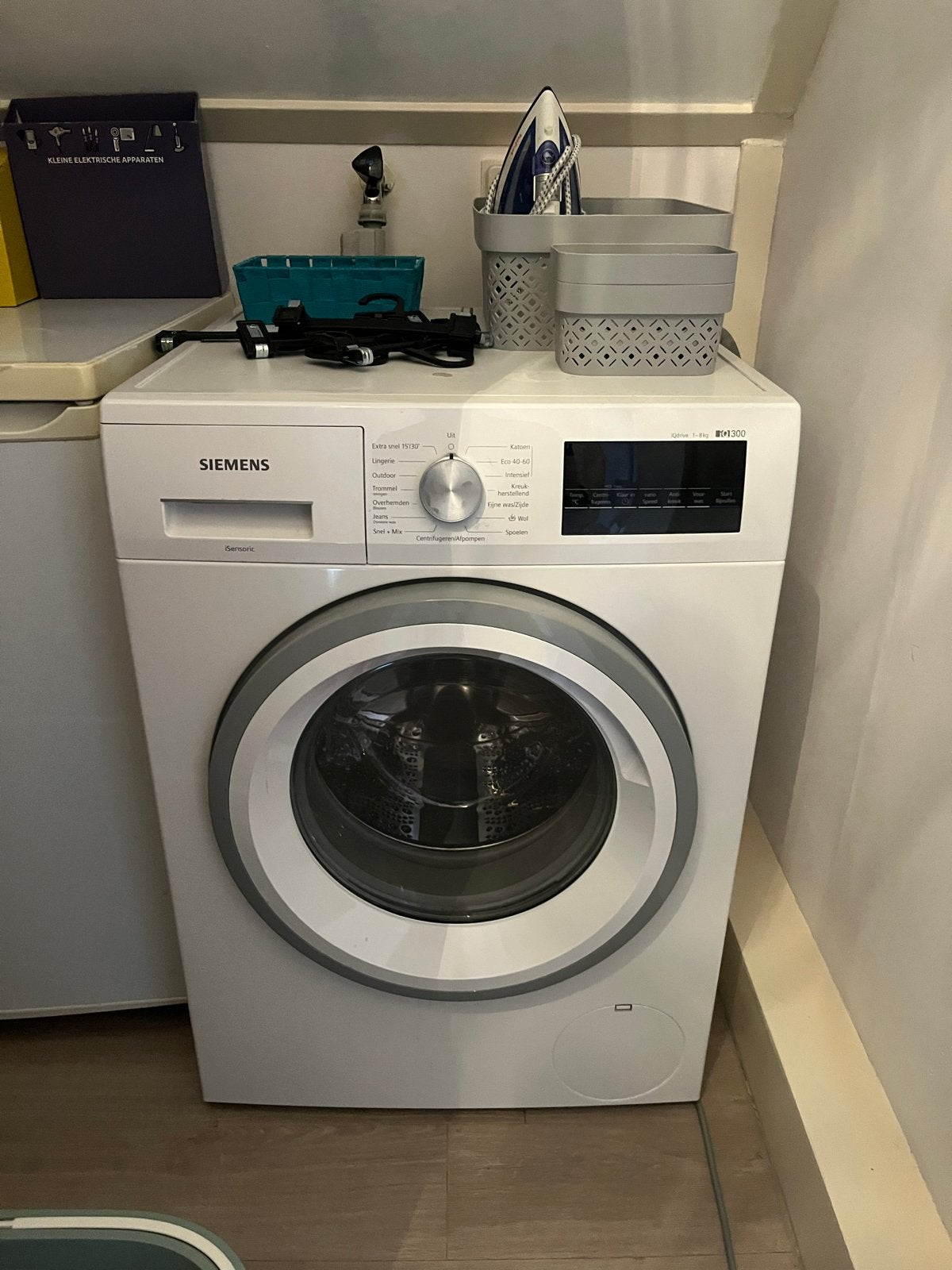 Siemens iQ300 Wasmachine 8kg - iSensoric, Ophalen, 1200 tot 1600 toeren, Gebruikt, Minder dan 85 cm