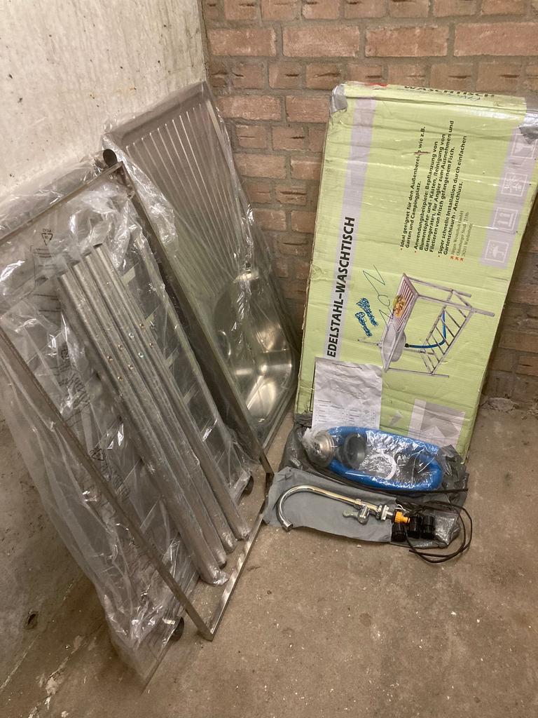 Nieuwe en compleet Roestvrij staal wastafel, Ophalen, Nieuw