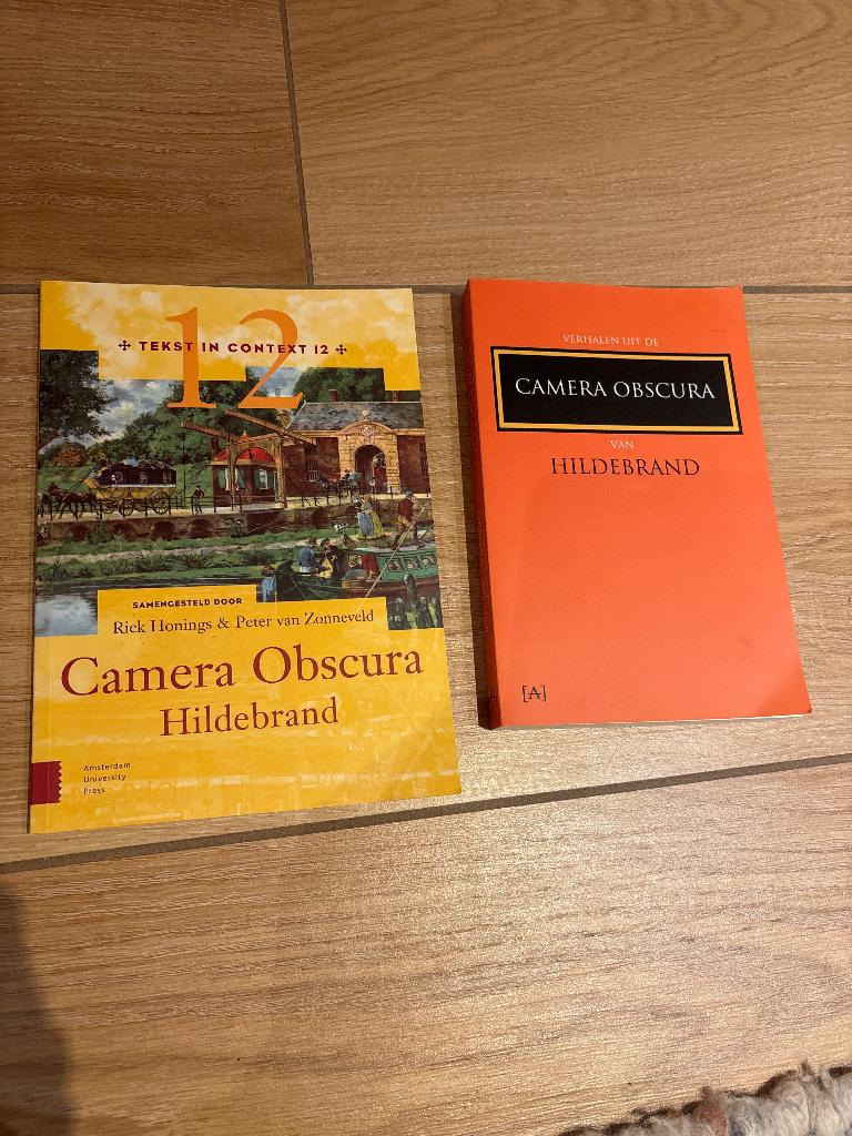 Camera obscura - Hildebrand  - Tekst in context, Zo goed als nieuw, Nederland, Hildebrand - Peter van Zonneveld, Ophalen of Verzenden