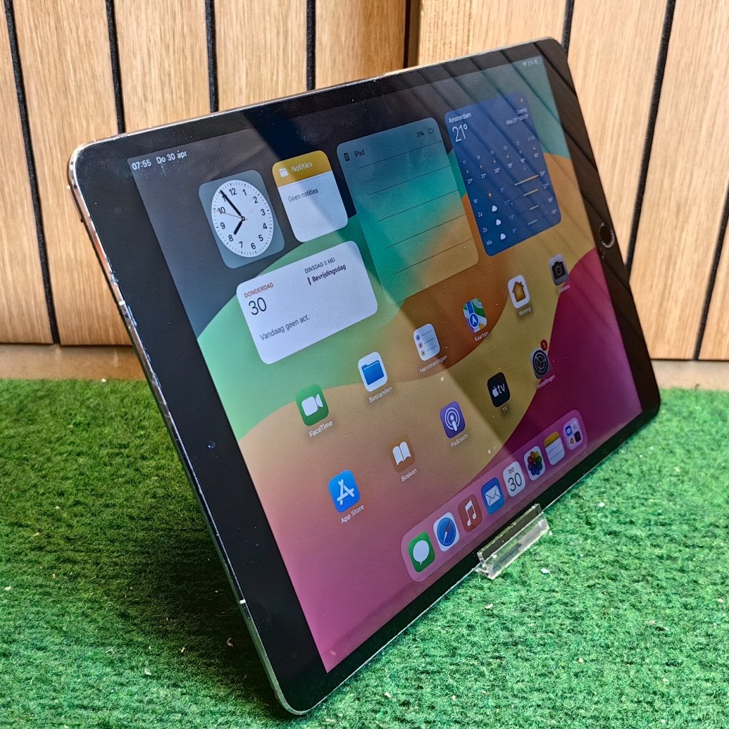Apple iPad Pro 10.5 2017 - In Goede Staat, Apple, Zo goed als nieuw, Support@apple.com, One Apple Park Way
Cupertino, CA 95014
United States