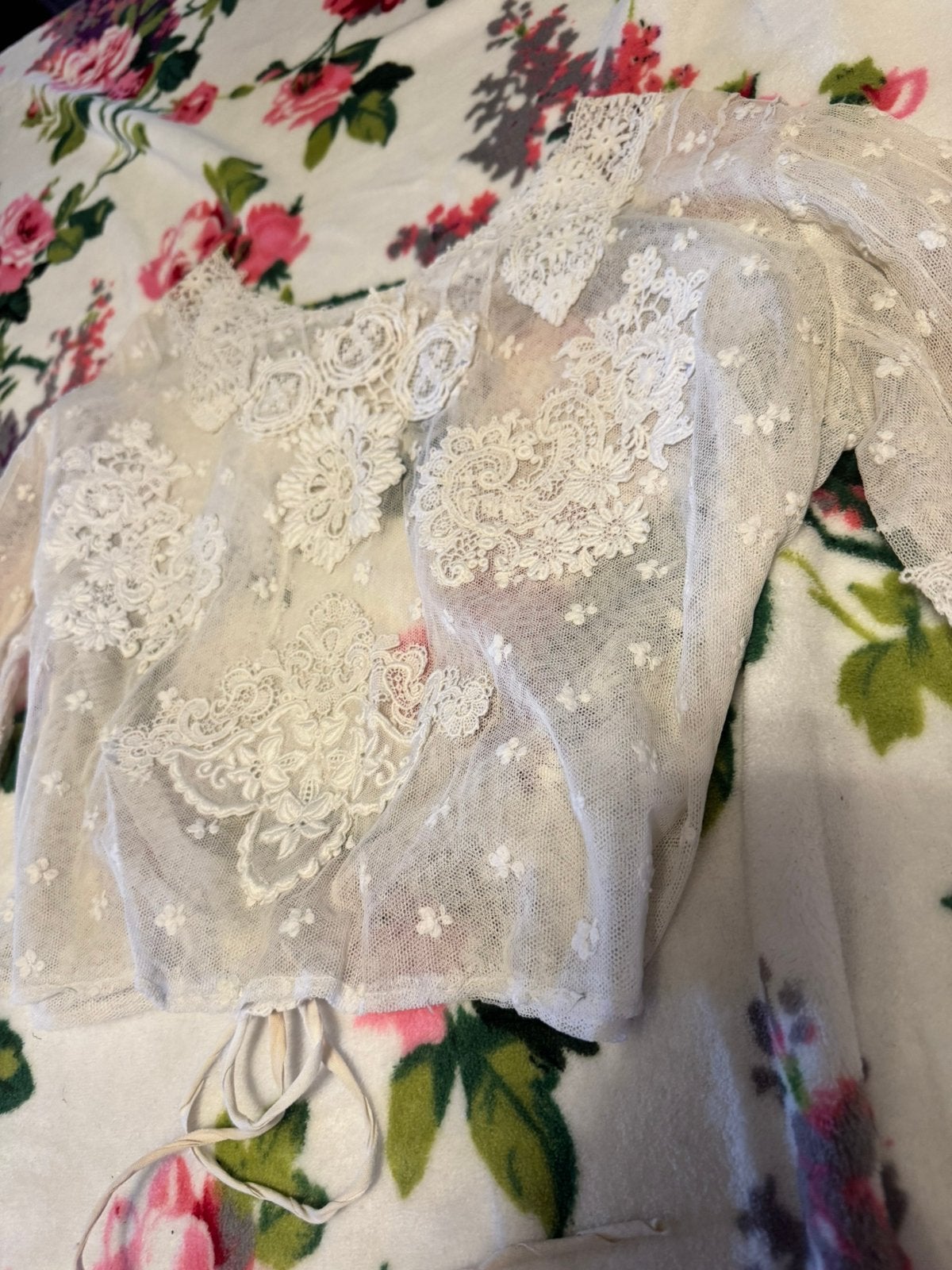 Prachtige antieke blouse met kant in perfecte staat, Antiek en Kunst, Ophalen of Verzenden