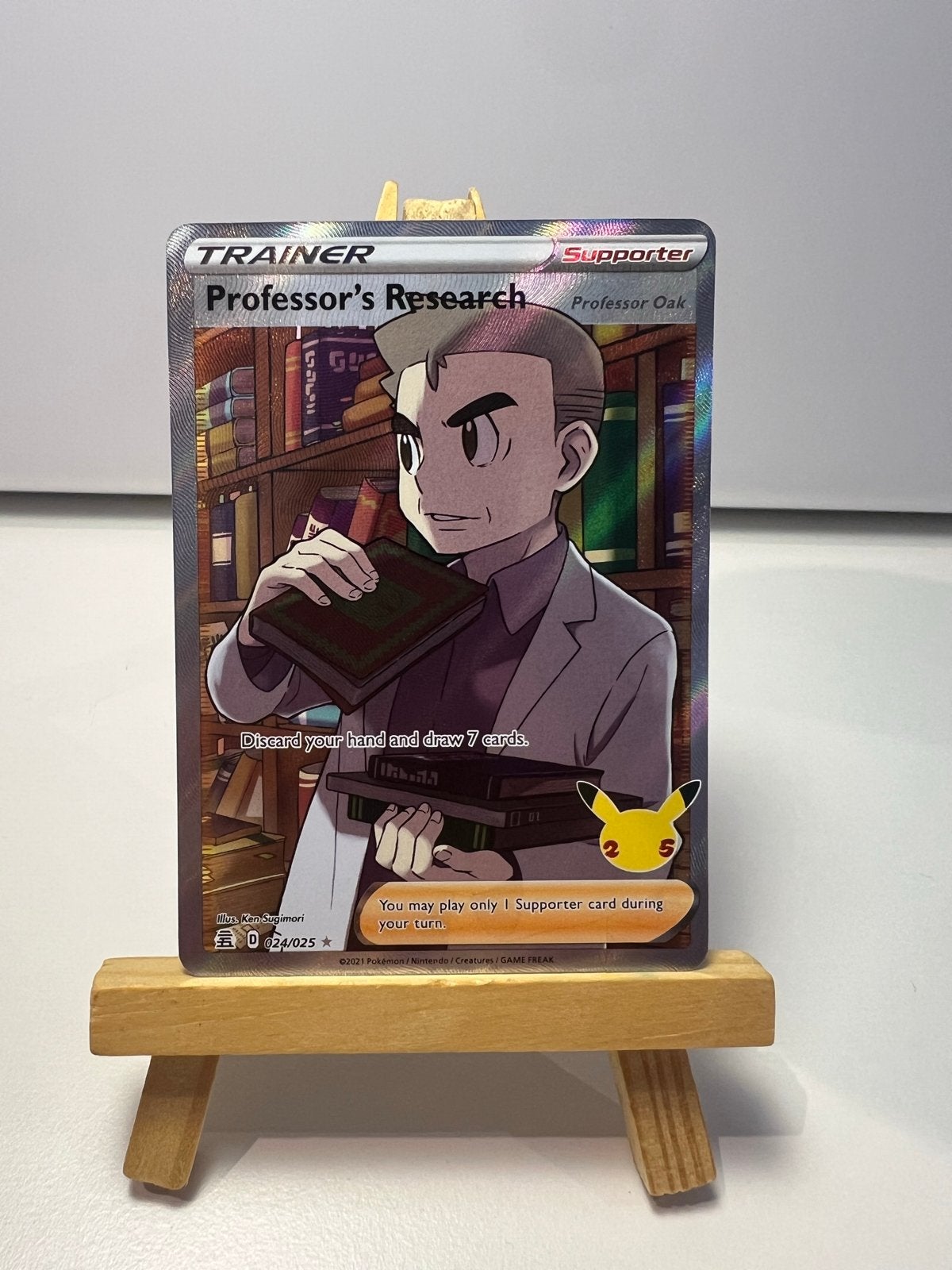 Professor's Research Professor Oak Celebrations, Hobby en Vrije tijd, Verzamelkaartspellen | Pokémon, Ophalen of Verzenden, Zo goed als nieuw