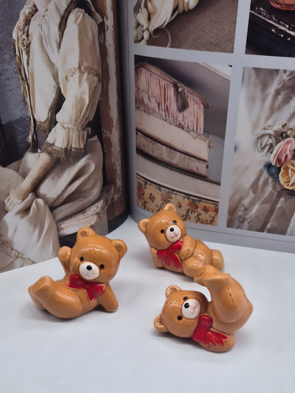 Takahashi Teddybeerbeeldjes - Geglazuurd Keramiek, Ophalen of Verzenden, Nieuw, Beeldje of Figuurtje