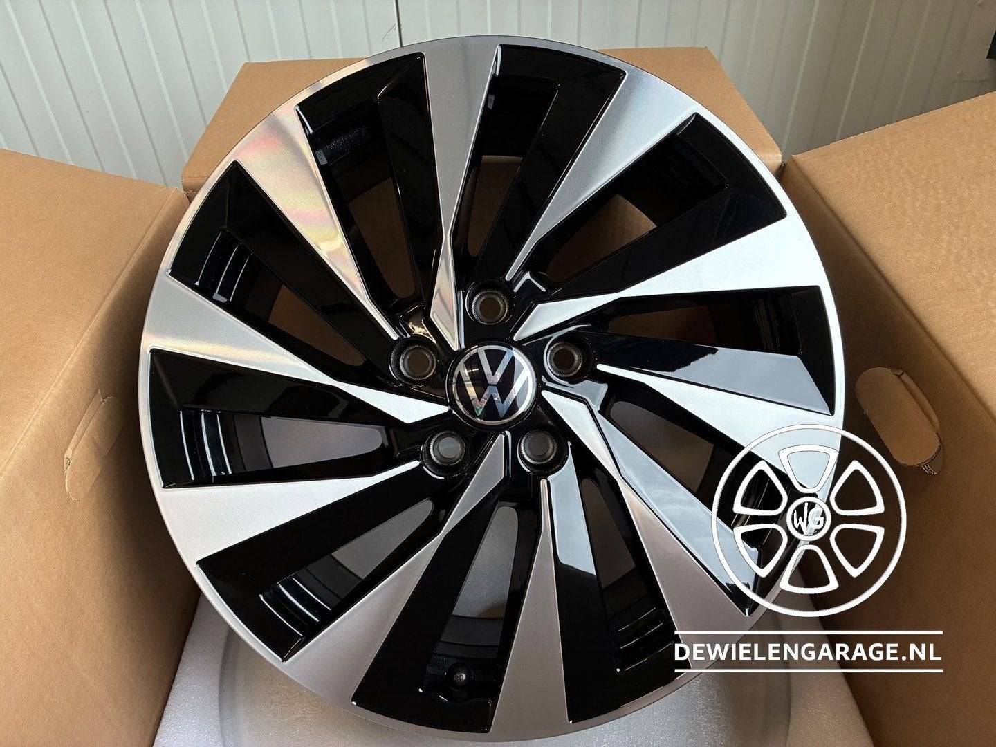 4x 17 inch VW T-Roc Velgen NIEUW DEMO Origineel 5x112 (Golf,, Auto-onderdelen, Banden en Velgen, Velg(en), -, -, Nieuw