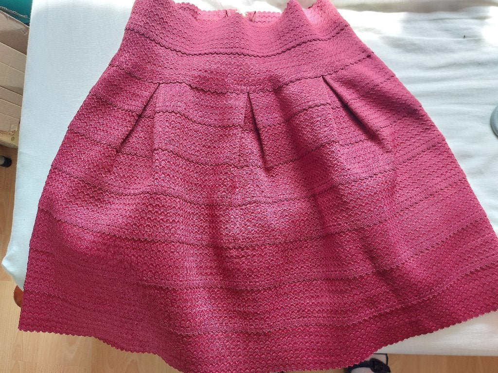 bordeaux rood rokje maat M/L, Gedragen, Boven de knie, Rood, Ophalen