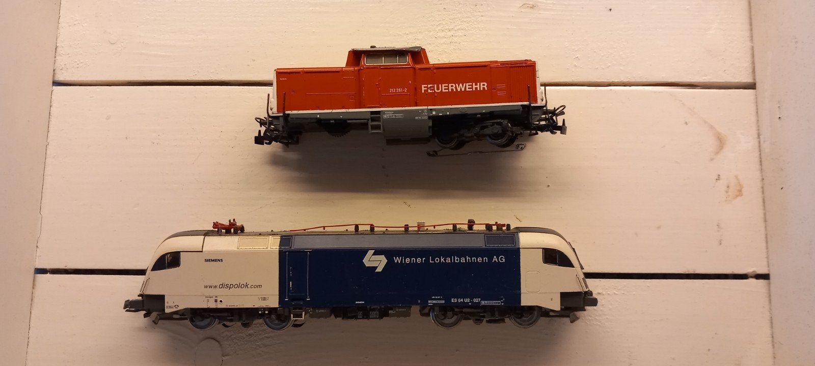 Te koop 2 reparatie loks ho Wisselstroom  marklin en roco, Hobby en Vrije tijd, Modeltreinen | H0, Verzenden, Gebruikt, Wisselstroom