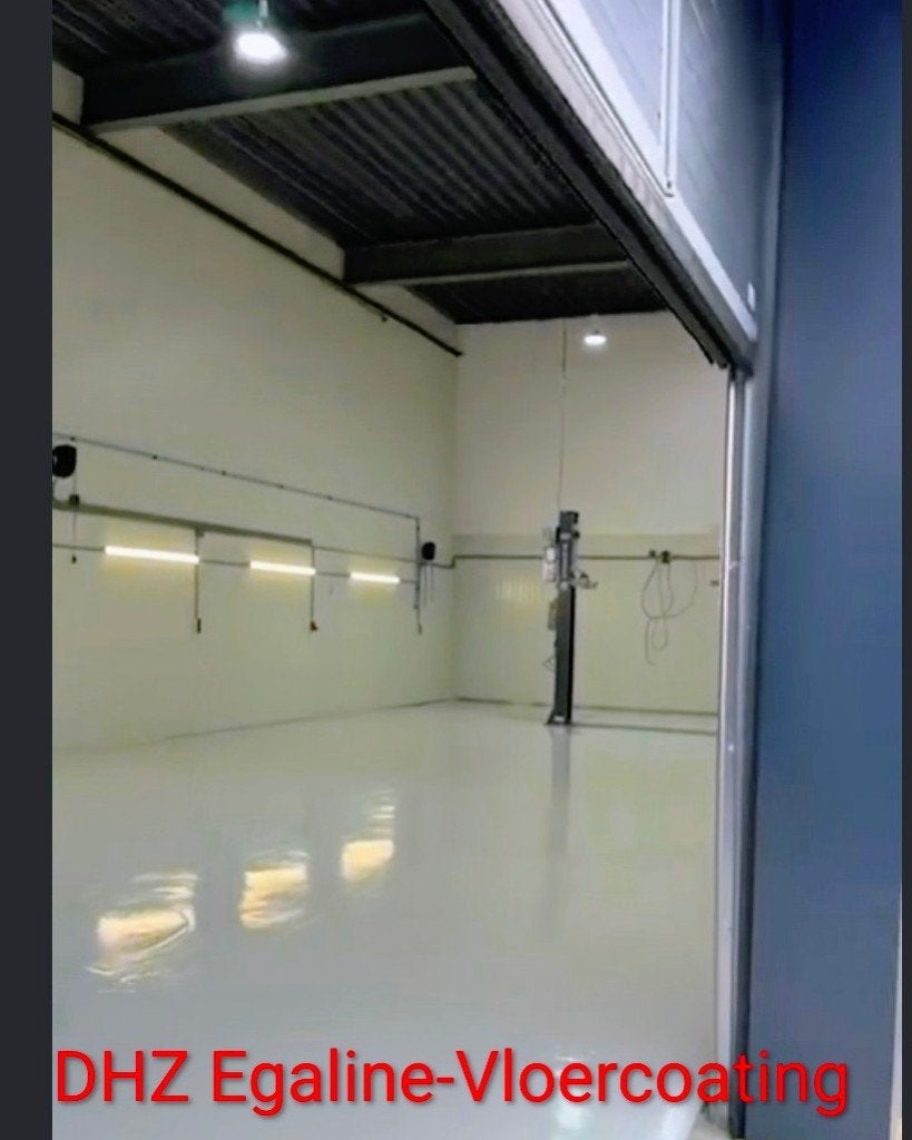 40m2 2k Epoxy Garage vloercoating  WIJ STOPPEN - 6 dagen, 7671DA, DHZ vloercoating-betoncoating, 5 tot 10 liter, Nieuw