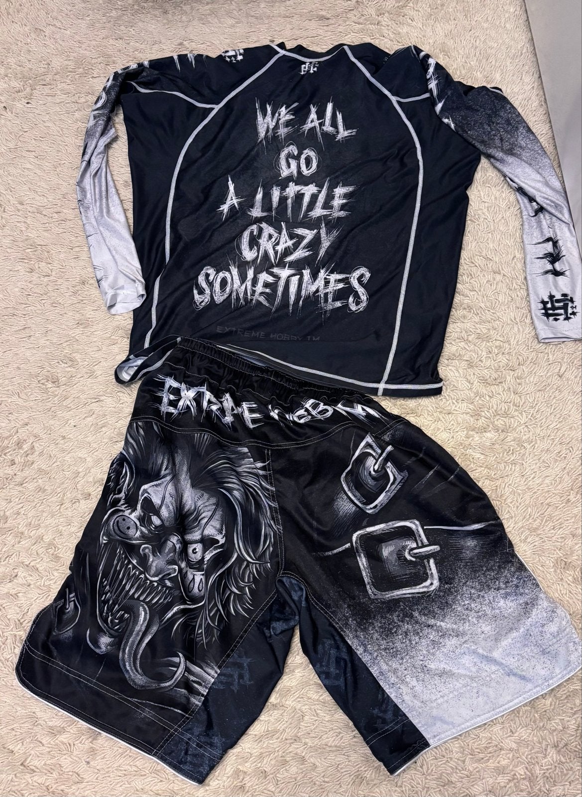 MMA Set Maat 3XXXL - Rashguard & Broek, Zwart, Ophalen of Verzenden, Zo goed als nieuw, Maat 46/48 (XL) of groter
