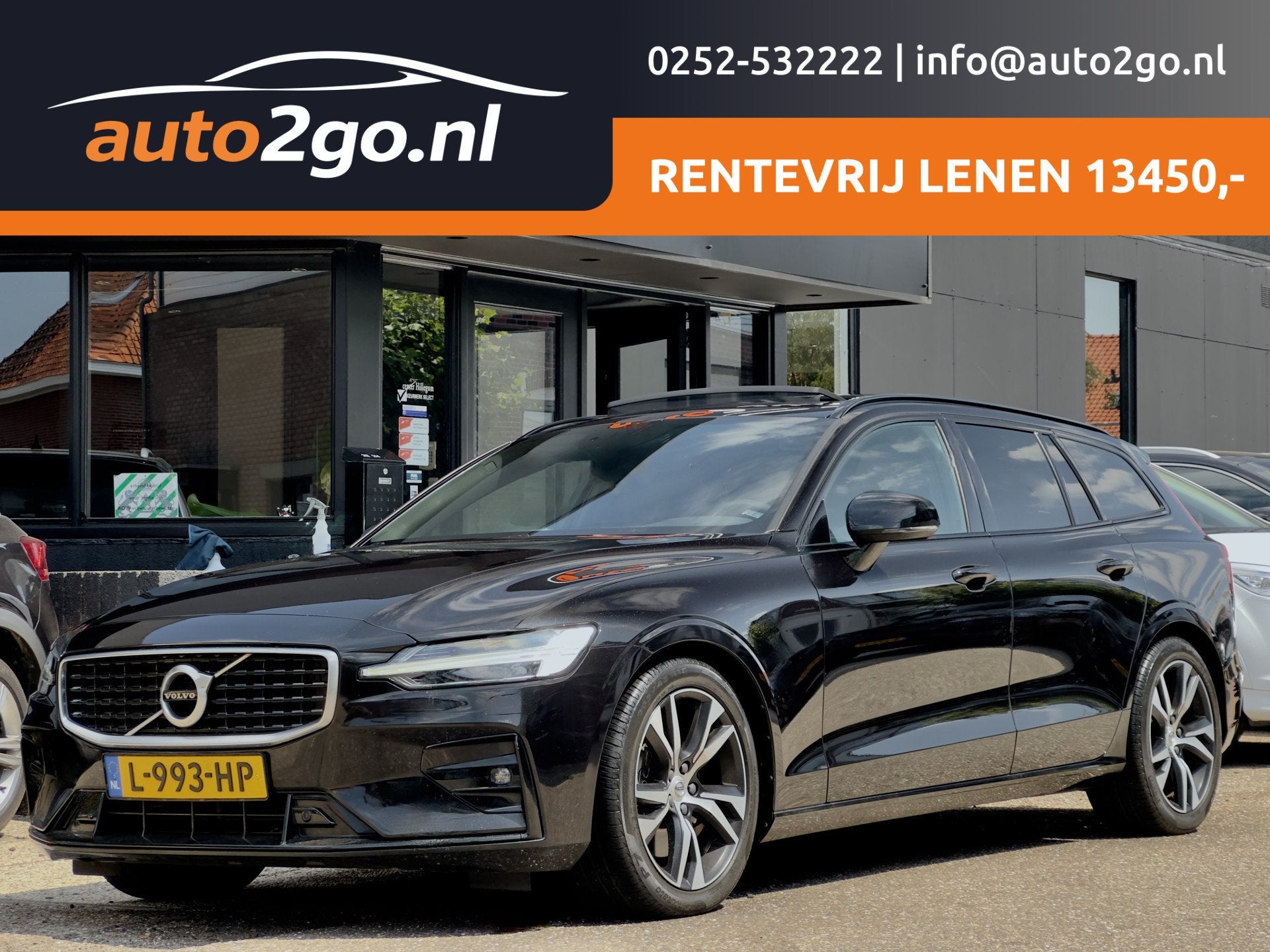 Volvo V60 2.0 T5 R-DESIGN 251PK AUT8 PANODAK LEDER NAVI CAME, Auto's, Dealer onderhouden, 15 km/l, Zwart, 93 €/maand