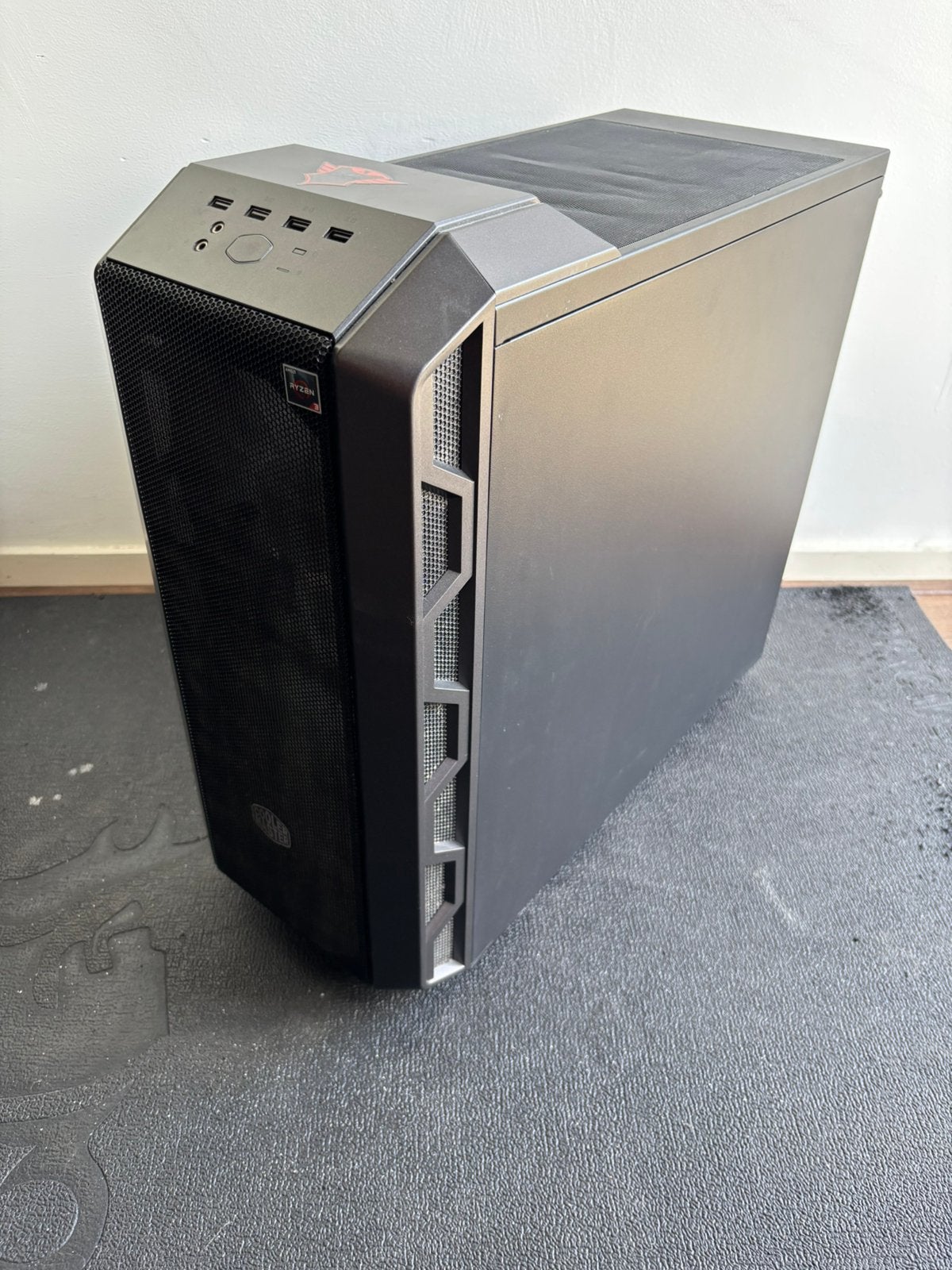 Cooler Master MasterCase (mid-tower), Computers en Software, Computerbehuizingen, Gebruikt, Ophalen