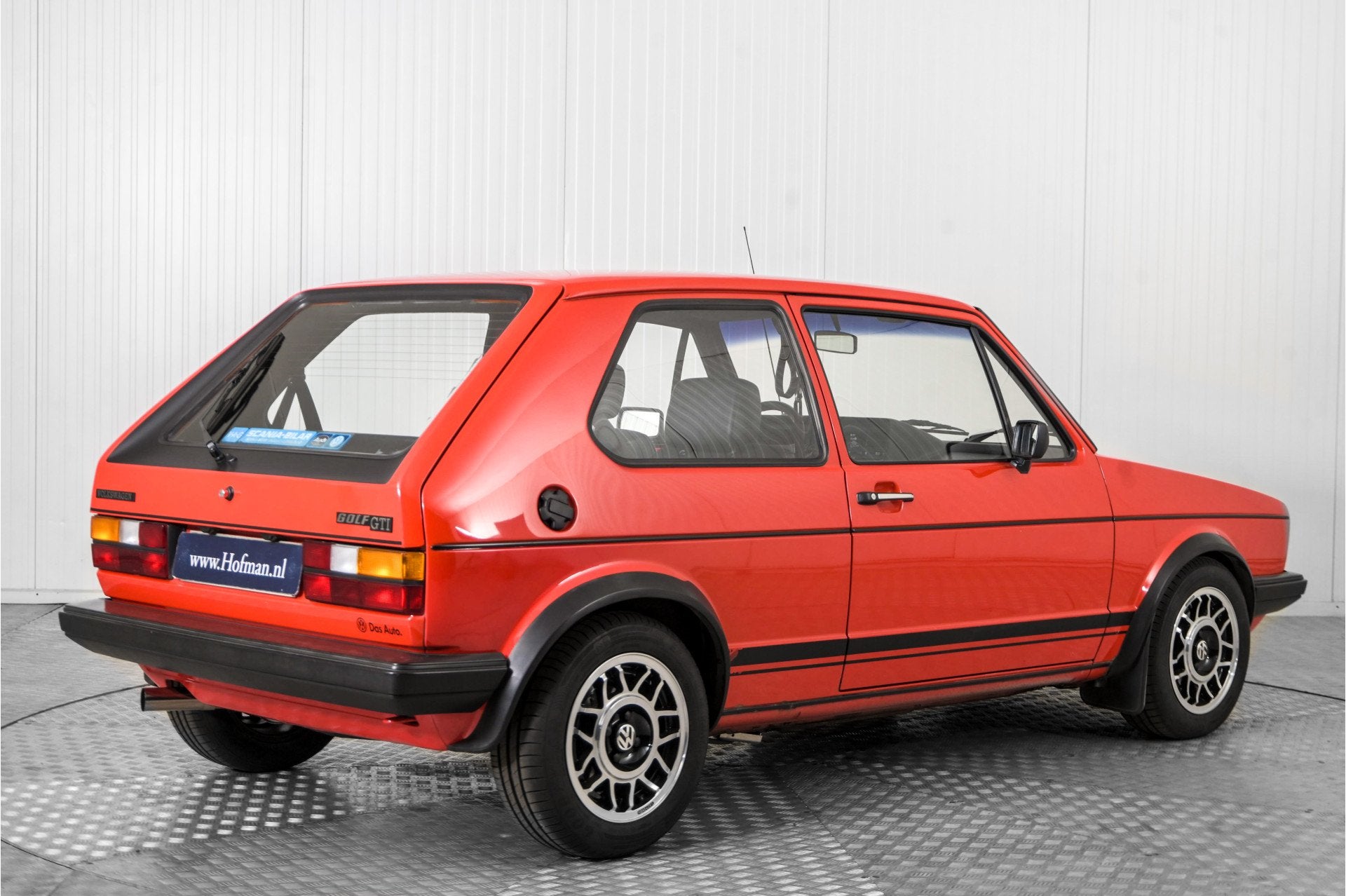 Volkswagen Golf 1 GTI 1.8 (bj 1983), Auto's, Gebruikt, Bedrijf, Handgeschakeld, Golf