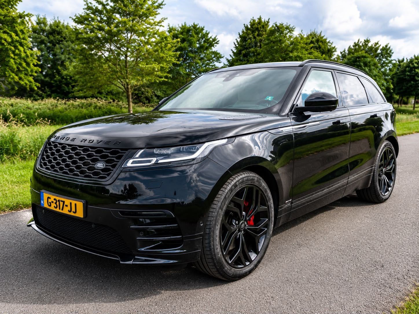 Land Rover Range Rover Velar 3.0 V6 380pk AWD AUT 2018 Zwart, Auto's, Automaat, 2995 cc, Overige kleuren, Particulier