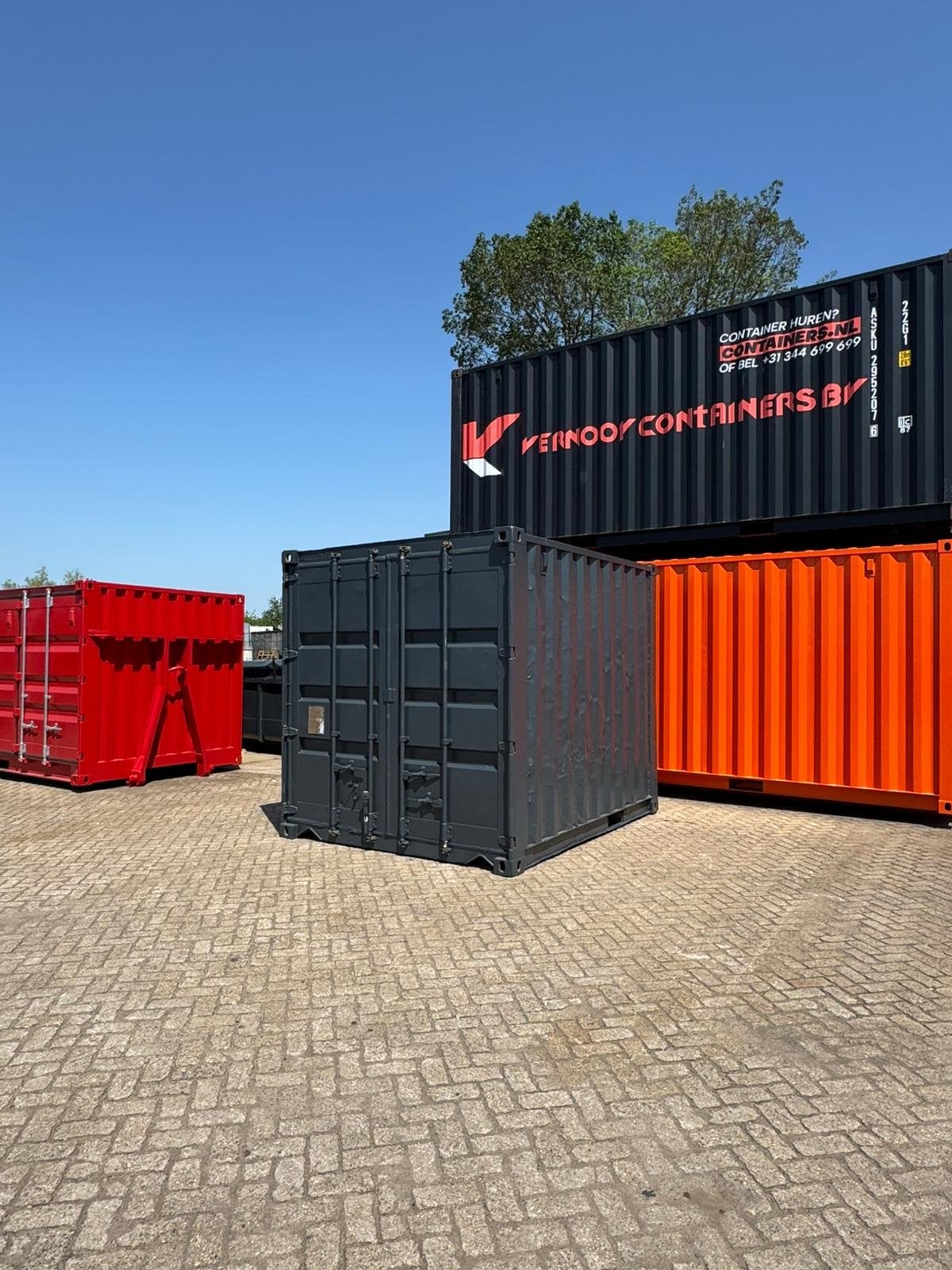 VERNOOY 10FT zeecontainer 627087, Dave Vernooij, Dave@vernooy.nl, Kellensedwarsweg 9
4004 JC  Tiel, NL