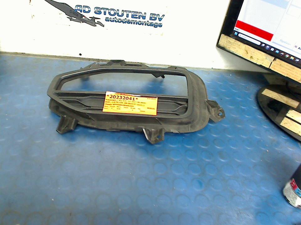 Grille ONDERSTE GRIL DEEL Volkswagen T-Roc I 2020 2ga919493, Gebruikt, Volkswagen, Volkswagen AG, Kundenbetreuung@volkswagen.de