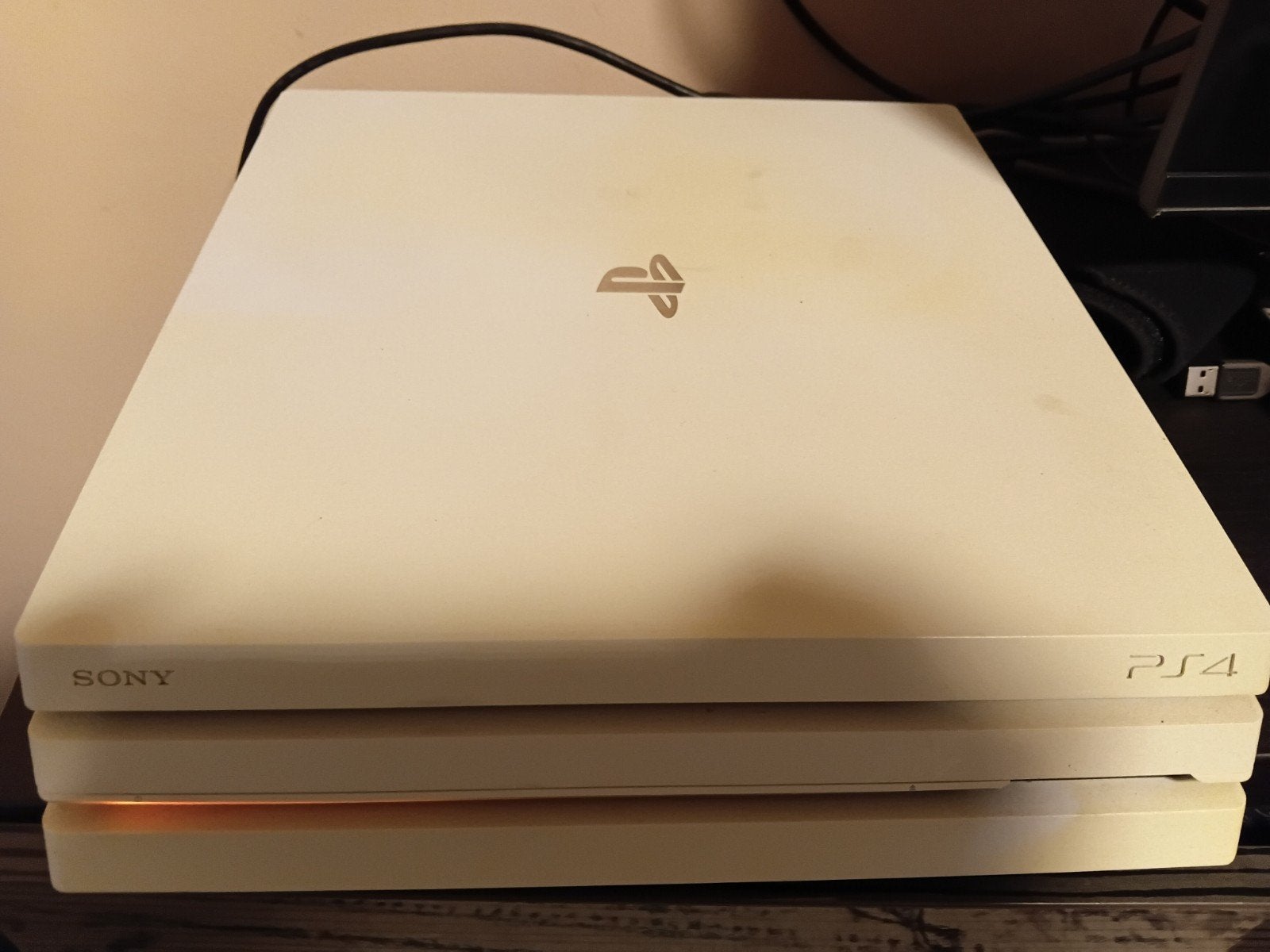 PS4 Pro 1TB met PS VR, 2 controllers en 9 games, Spelcomputers en Games, Spelcomputers | Sony PlayStation 4, Gebruikt, Met 2 controllers