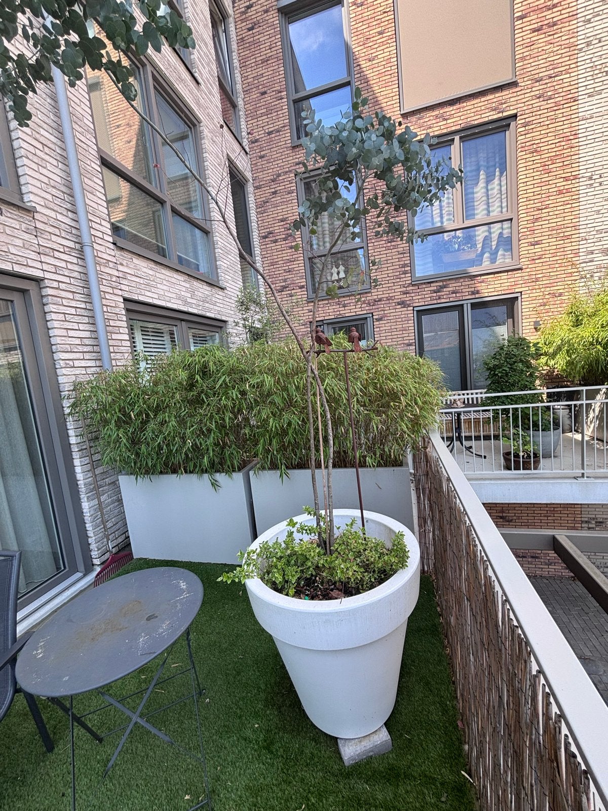 Grote kunststof bloempotten, 72 cm hoog, 76 cm doorsnede, Tuin en Terras, Bloempotten, Kunststof, Gebruikt, Balkon, 40 cm of meer