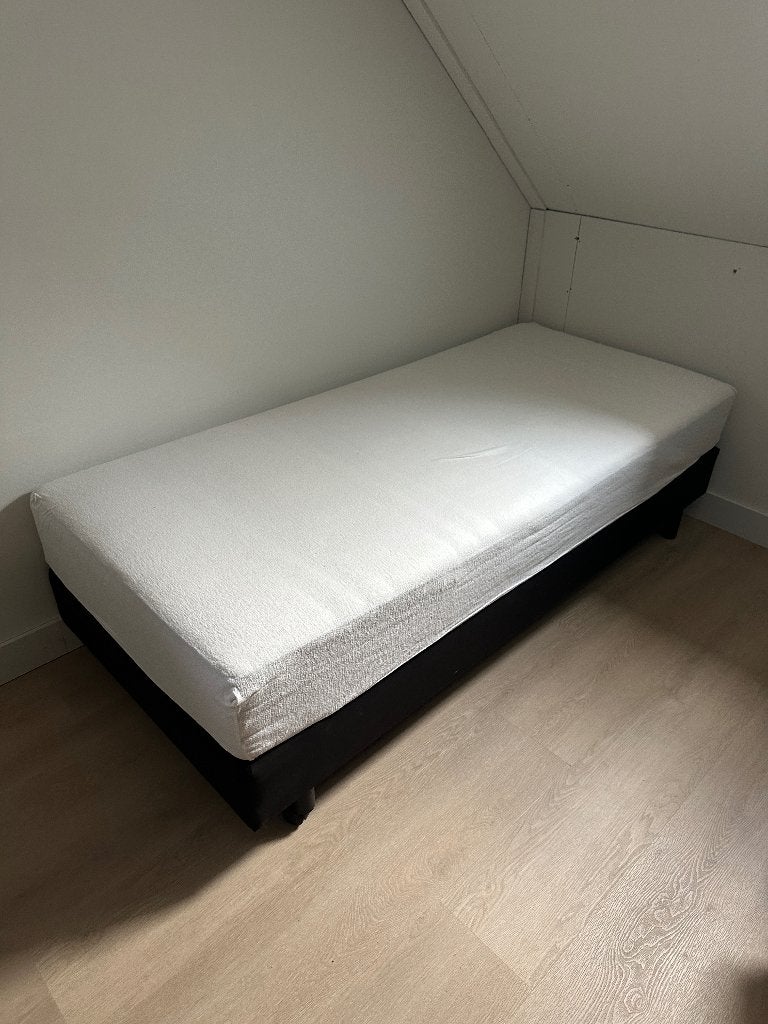 Eenpersoons boxspring Butler Ubica 90x200 cm, Ophalen, Gebruikt, 90 cm, Eenpersoons