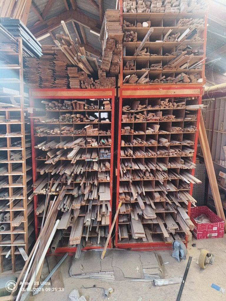 plinten/laten profielen zie omschrijving, Doe-het-zelf en Verbouw, Ophalen, Mdf, 200 tot 250 cm, Plinten