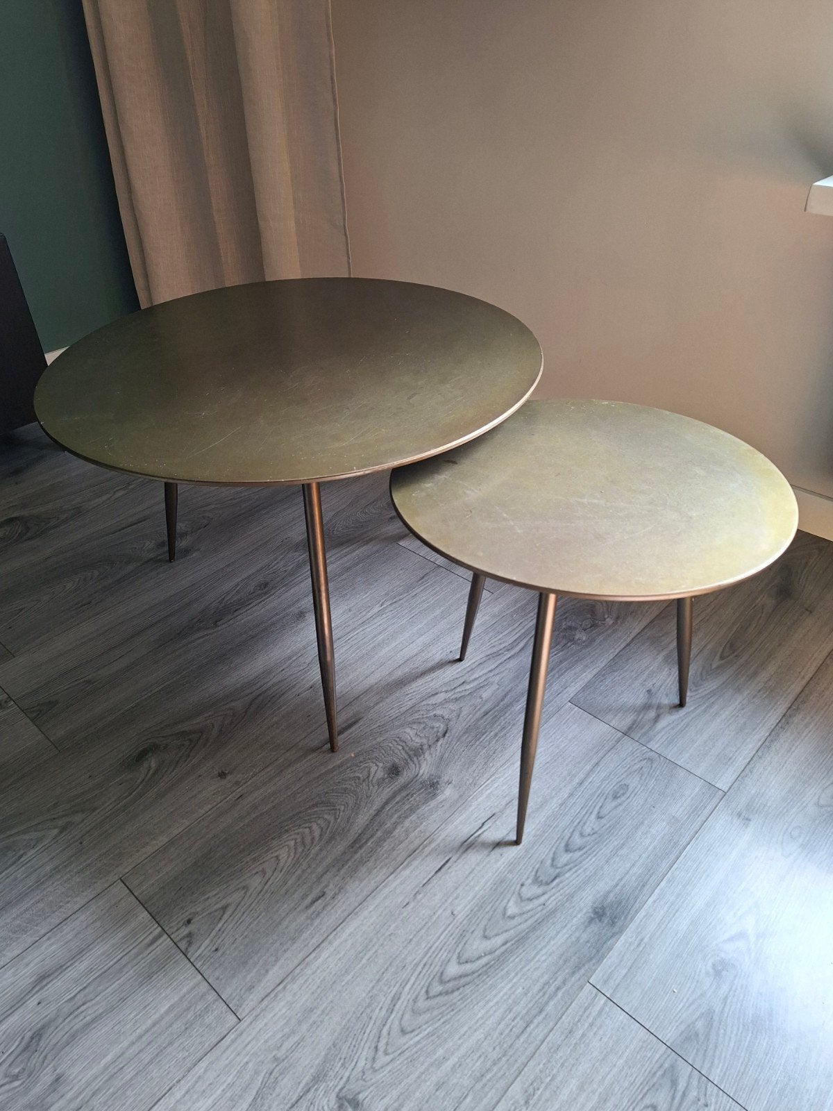 Bijzettafeltjes set, Gebruikt, Metaal of Aluminium, Rond, 55 tot 75 cm
