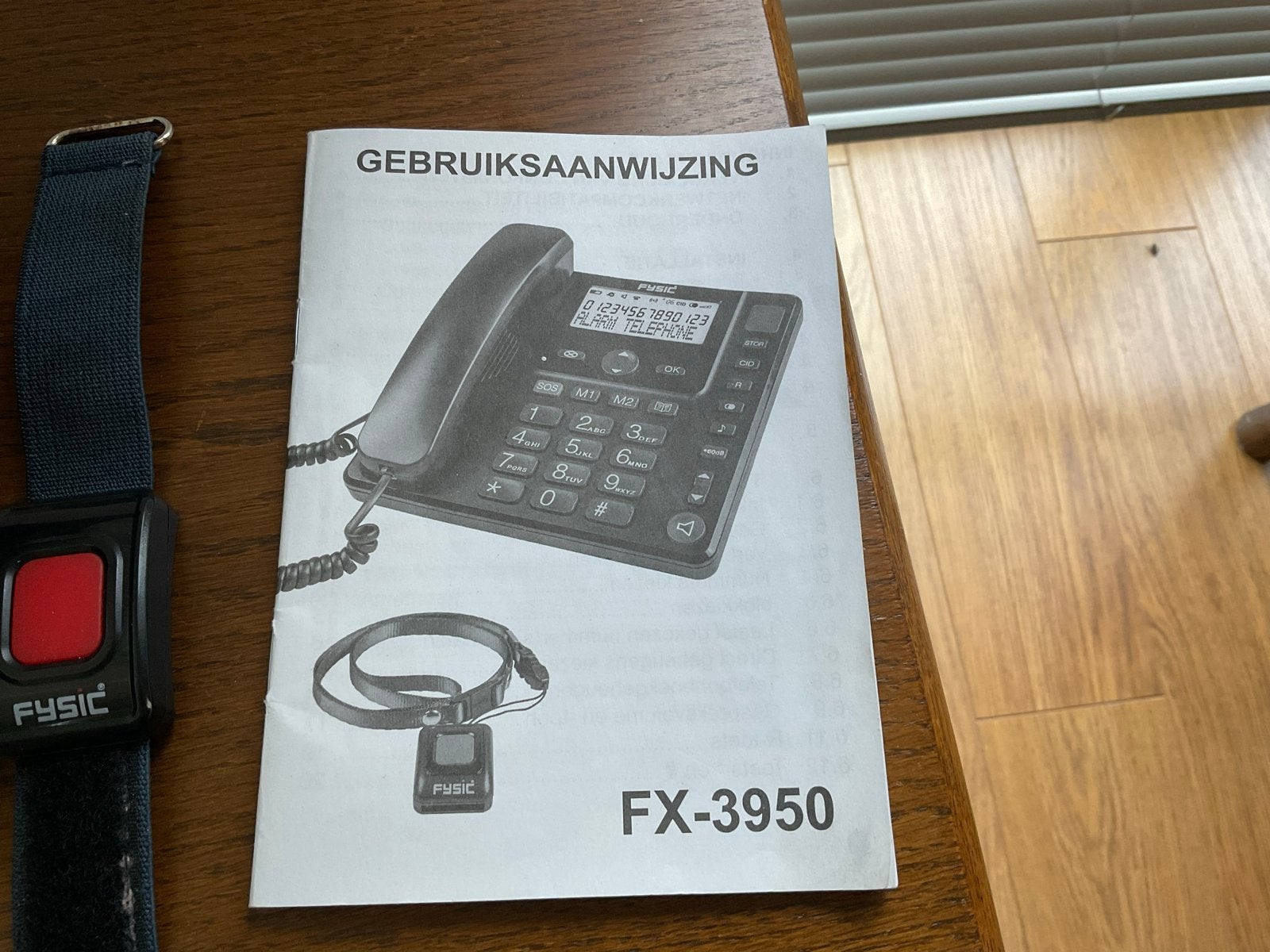 Fysic FX-3950 Seniorentelefoon met alarmfunctie en polsband, Ophalen, Zo goed als nieuw