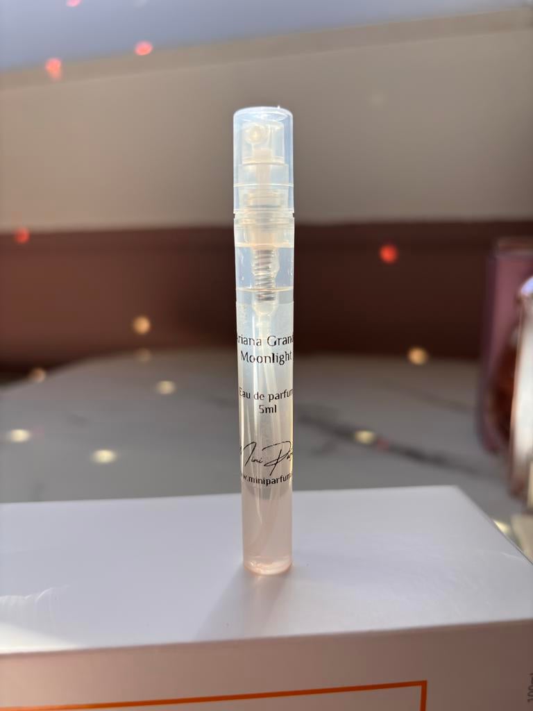 Ariana Grande Moonlight Eau de Parfum 5ml sample, Ophalen of Verzenden, Zo goed als nieuw