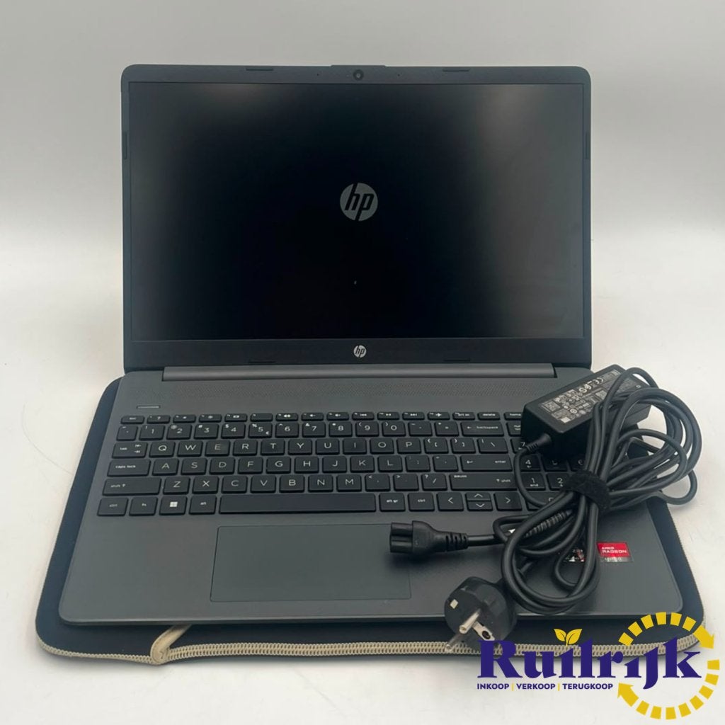HP-15s-eq2710nd AMD Ryzen Laptop 8Gb RAM 15.6 inch +Garantie, Computers en Software, HP, Zo goed als nieuw, Support@hp.com, 1501 Page Mill Road
Palo Alto, CA 94304
USA