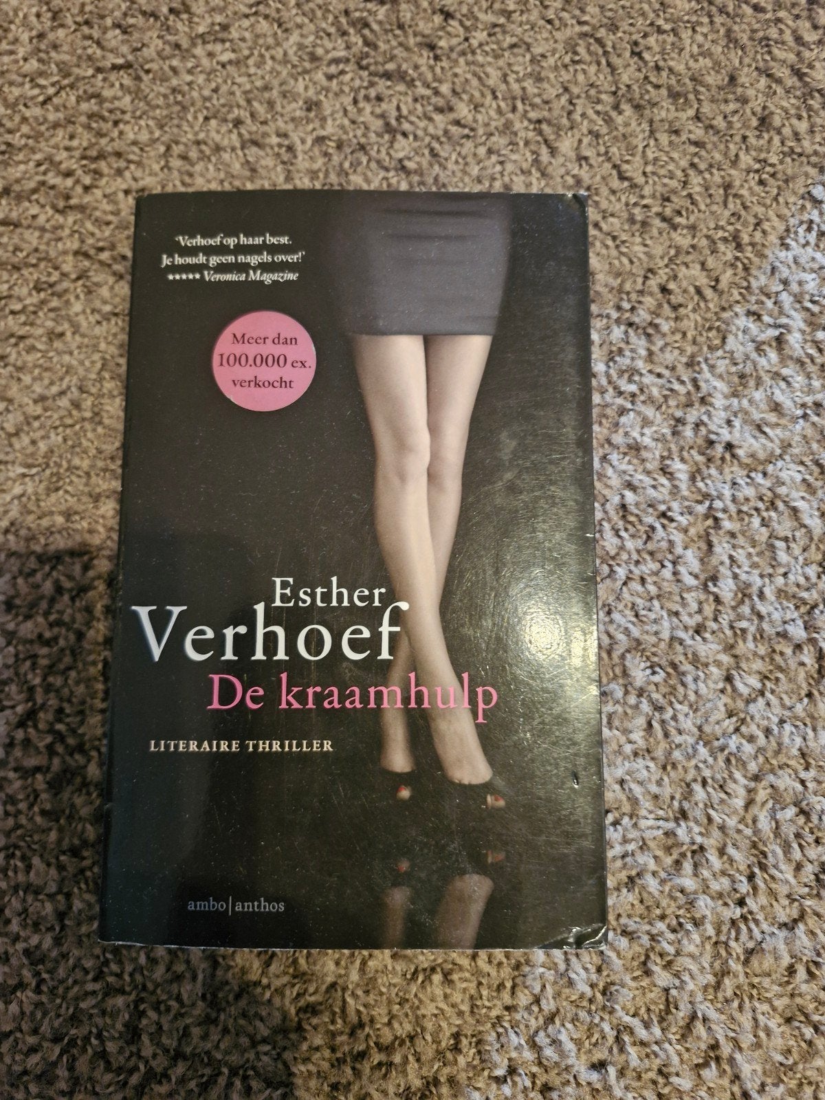 Esther Verhoef - De kraamhulp (Literaire thriller), Boeken, Ophalen of Verzenden, Gelezen, Esther Verhoef, Nederland