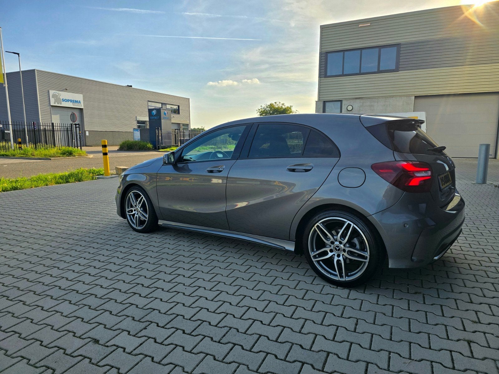 Foto 7 van Mercedes-Benz A180 I 7G-DCT I Carplay I APK 9/2027