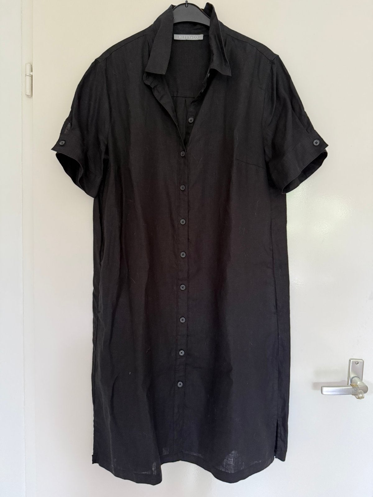 Zwarte linnen blouse jurk, Betty Barclay zgan mt 42, Kleding | Dames, Jurken, Zwart, Maat 42/44 (L), Ophalen of Verzenden, Zo goed als nieuw