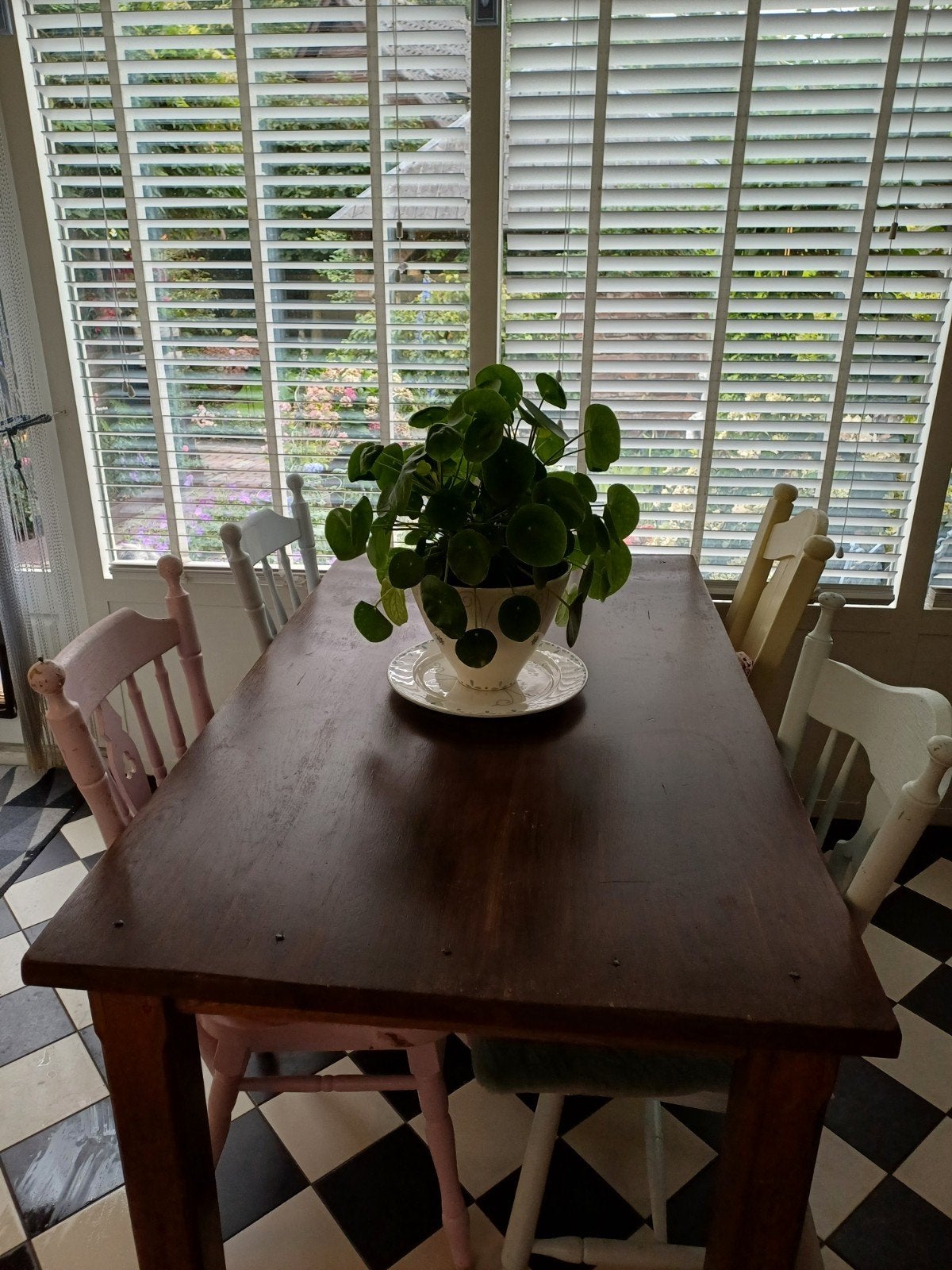 Set van 4 vintage houten stoelen, diverse kleuren, Huis en Inrichting, Stoelen, Ophalen, Gebruikt, Overige kleuren, Vintage, Brocante