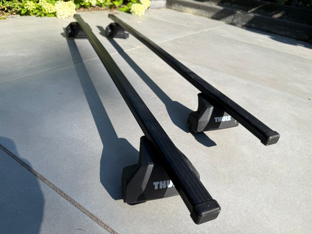 Thule dakdragers voor BMW X1 met dakrailing, Auto diversen, Dakdragers, Ophalen, Zo goed als nieuw