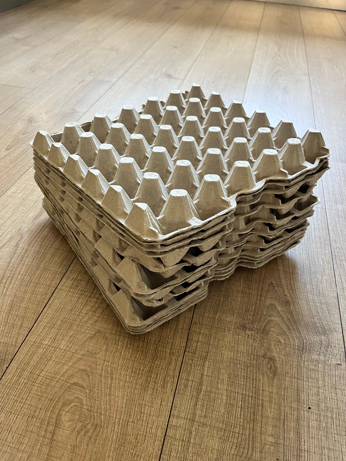 Kartonnen eierdozen / eiertrays (30 vaks), Doe-het-zelf en Verbouw, Kratten en Dozen, Ophalen, Doos, 100 cm of meer, Minder dan 35 cm