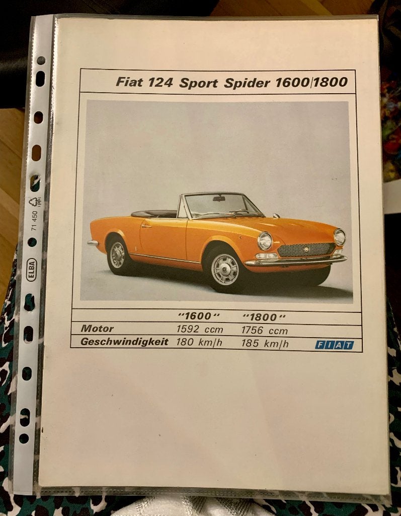 Autofolder Fiat 124 Sport Spider 1600 1800 ZGAN in duits, Ophalen of Verzenden, Zo goed als nieuw, Overige merken