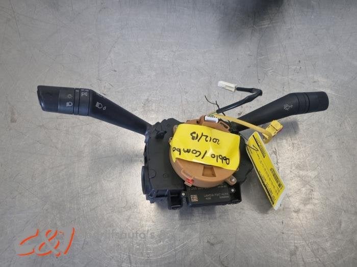 Combischakelaar Stuurkolom van een Fiat Doblo, Auto-onderdelen, Gebruikt, -, -, Ophalen of Verzenden