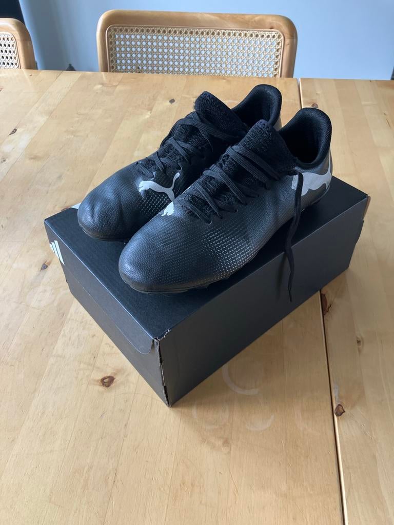 Puma voetbalschoenen maat 36 - Zwart, Ophalen of Verzenden, Gebruikt, Schoenen