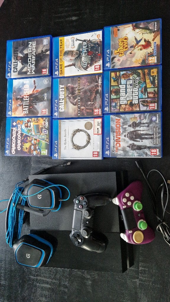 Playstation 4 500GB met 2 controllers, 9 games en headset, Met 2 controllers, Ophalen of Verzenden, Original, 500 GB