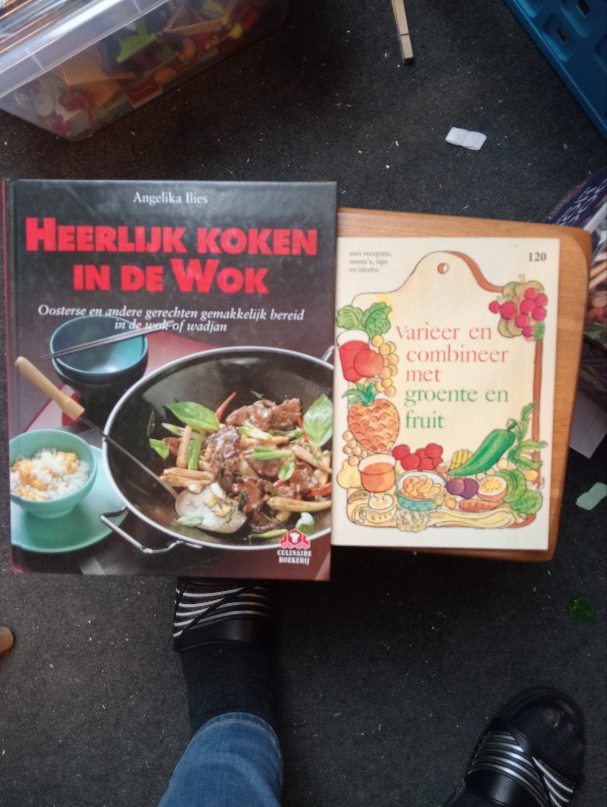 2 kookboeken: Heerlijk Koken in de Wok & Groenten en Fruit, Gelezen, Azië en Oosters, Ophalen of Verzenden, Hoofdgerechten