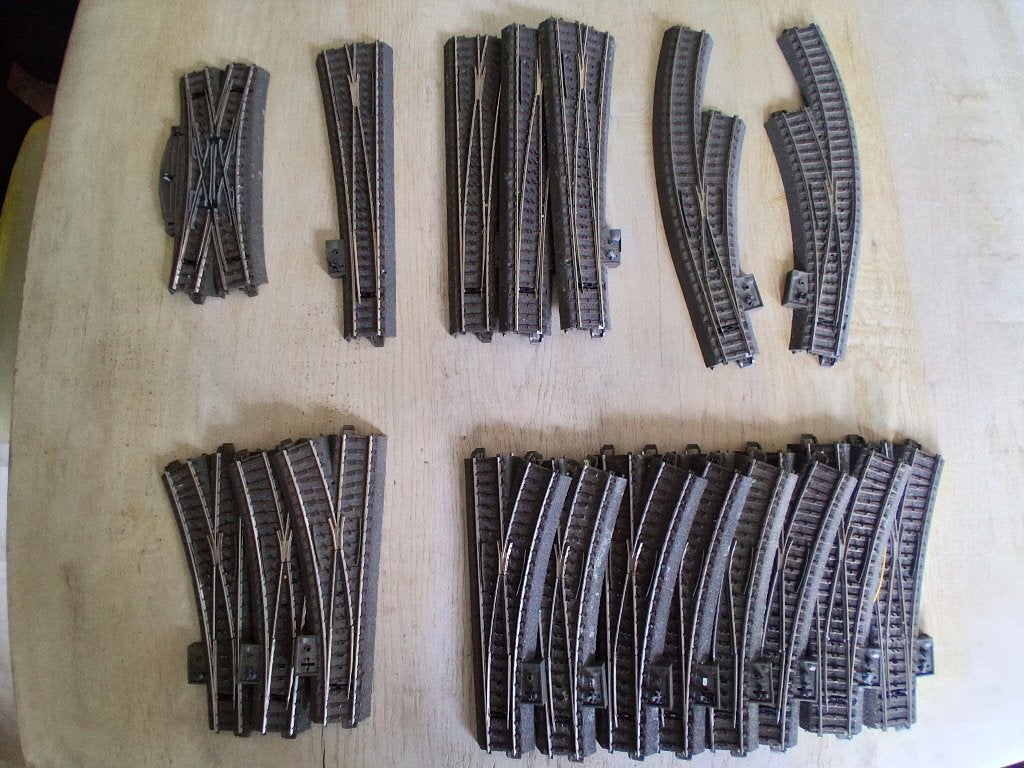 Märklin partij C-rail wissels, wissel motoren en decoders, Wisselstroom, Gebruikt, Verzenden, Rails
