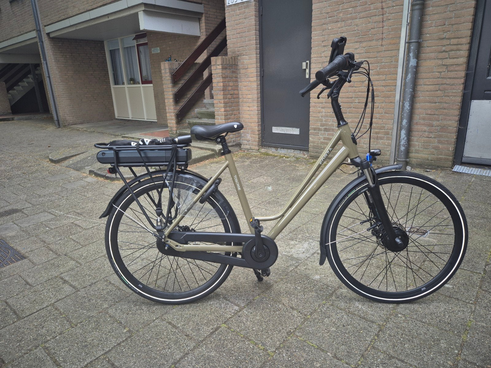 elektrische fiets z.g.a.n., Zo goed als nieuw, 51 tot 55 cm, 50 km per accu of meer, Ophalen