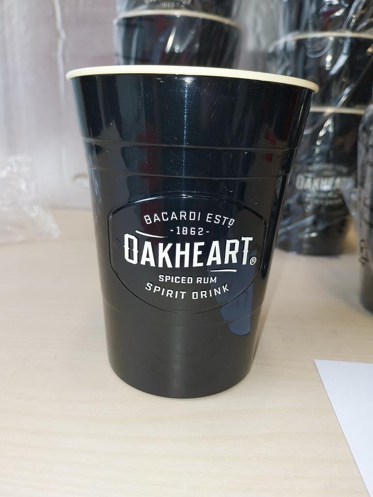 Bacardi Oakheart kunststof beker - Zwart, Ophalen, Kunststof, Nieuw, Zwart