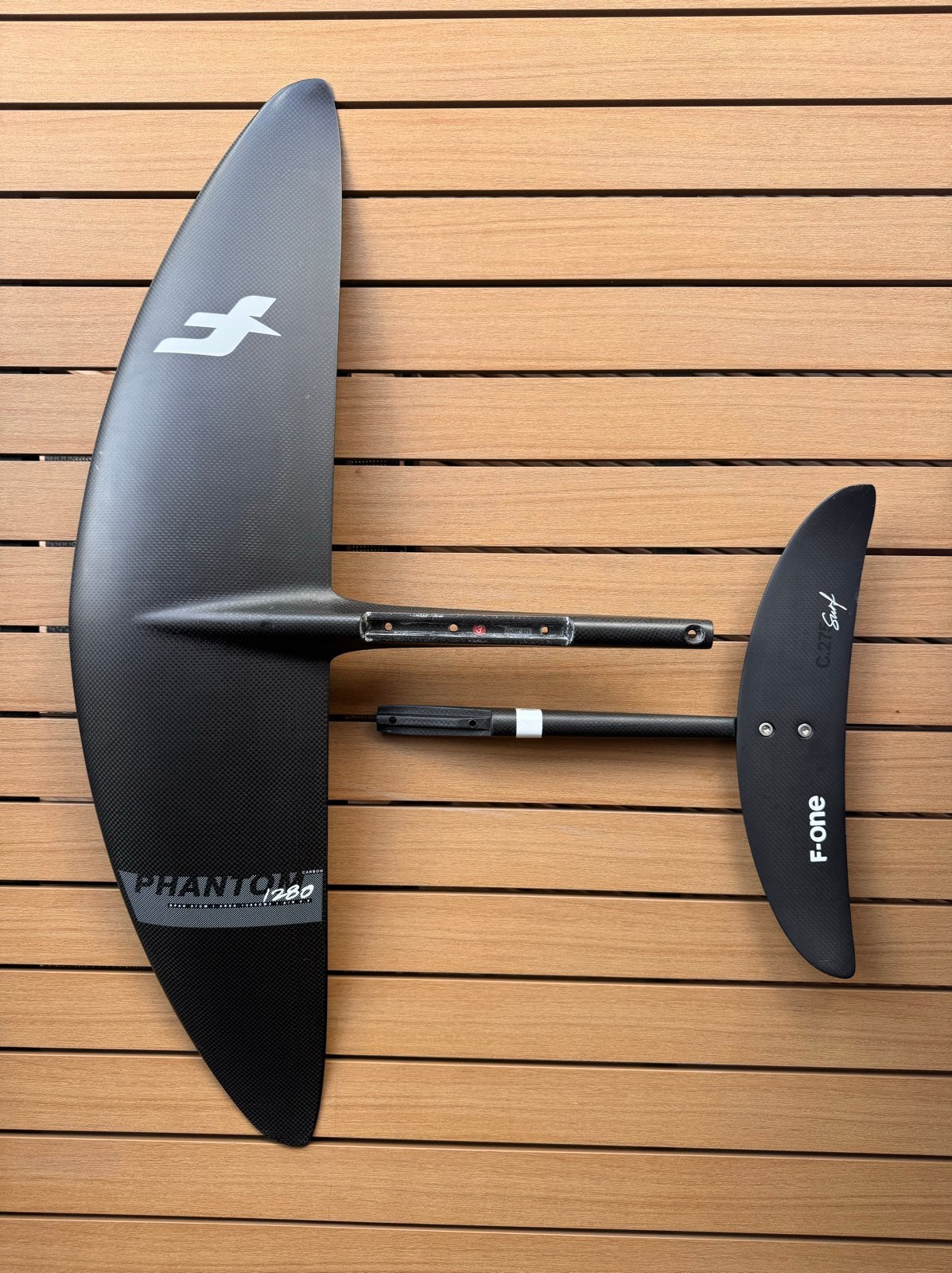 F-One Phantom 1280 carbon Frontwing - Fuselage - Stabiliser, Watersport en Boten, Wingsurfen, Ophalen of Verzenden, Gebruikt, Wingsurf-hydrofoil