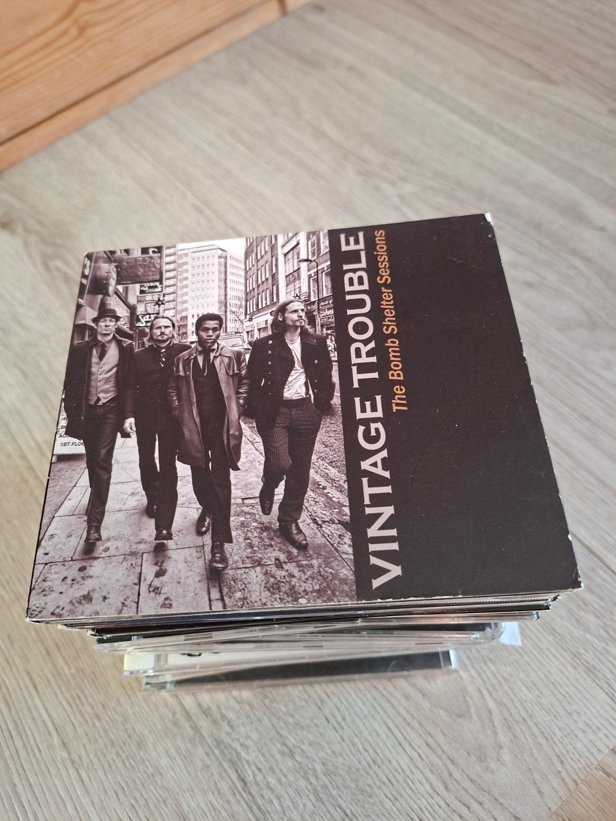 Vintage Trouble - The Bomb Shelter Sessions, Ophalen of Verzenden