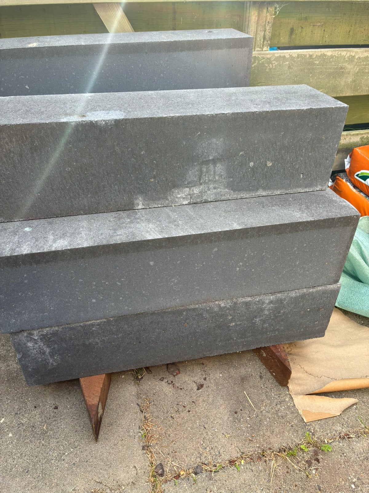 8 GeoPlano stapelblok Volterra 60x15x15cm middengrijs nieuw, Tuin en Terras, Bielzen en Borders, Ophalen, Zo goed als nieuw, Minder dan 100 cm