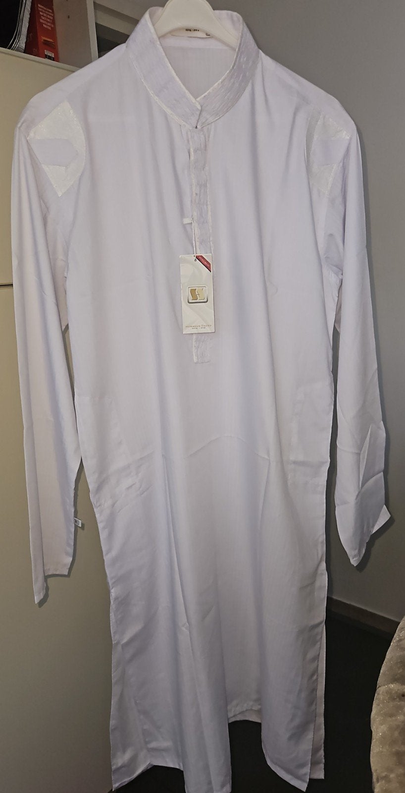 Nieuwe Luxe Designer Qamis Kurta Thobe Humayun Saeed maat m, Ophalen of Verzenden, Nieuw, Wit