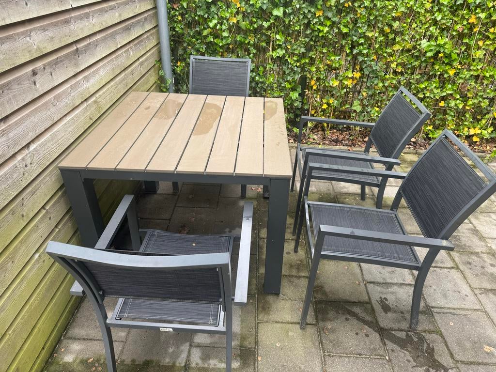 Tafel Polywood 100x100 cm + 4 stoelen, Ophalen, Gebruikt, Vierkant, Overige materialen
