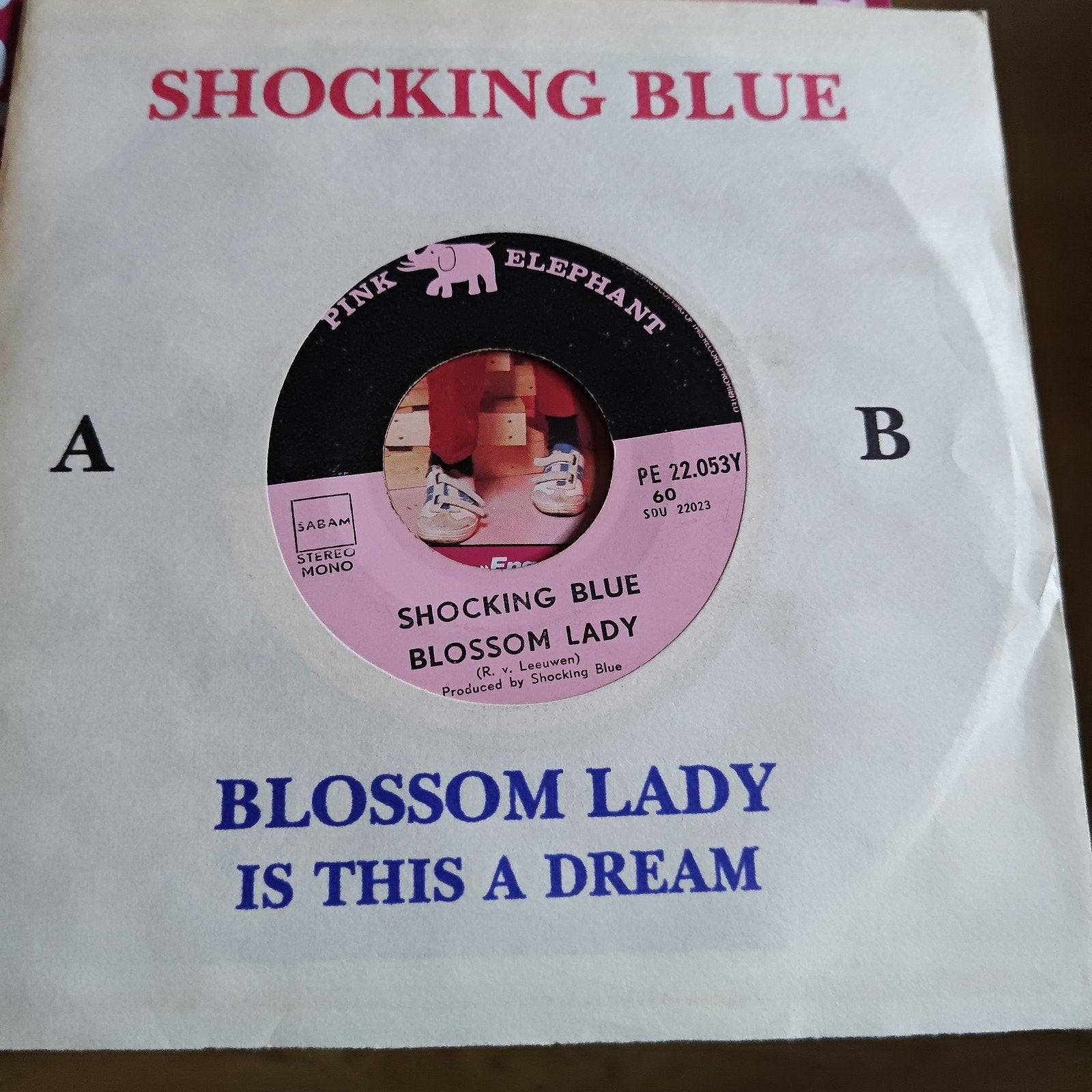 Shocking Blue - Blossom Lady / Is This A Dream (7 inch), Ophalen of Verzenden, Gebruikt, 7 inch, EP