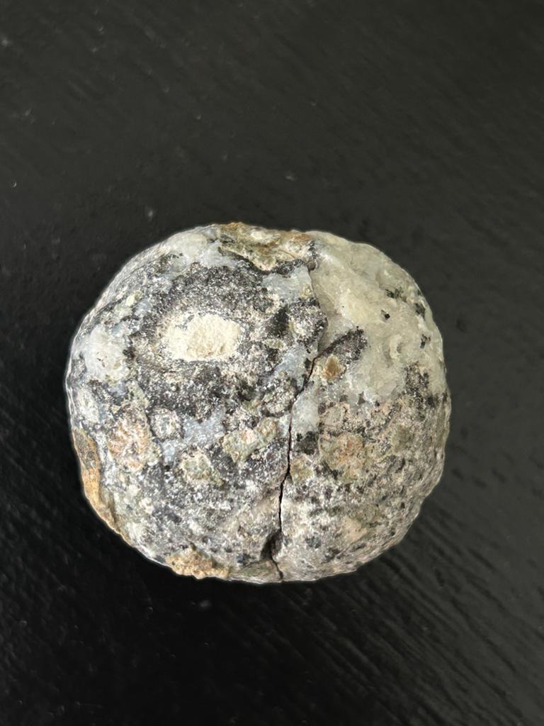 Prachtige Geode Edelsteen - Kwarts Kristal, Sieraden, Tassen en Uiterlijk, Edelstenen, Ophalen of Verzenden, Zo goed als nieuw