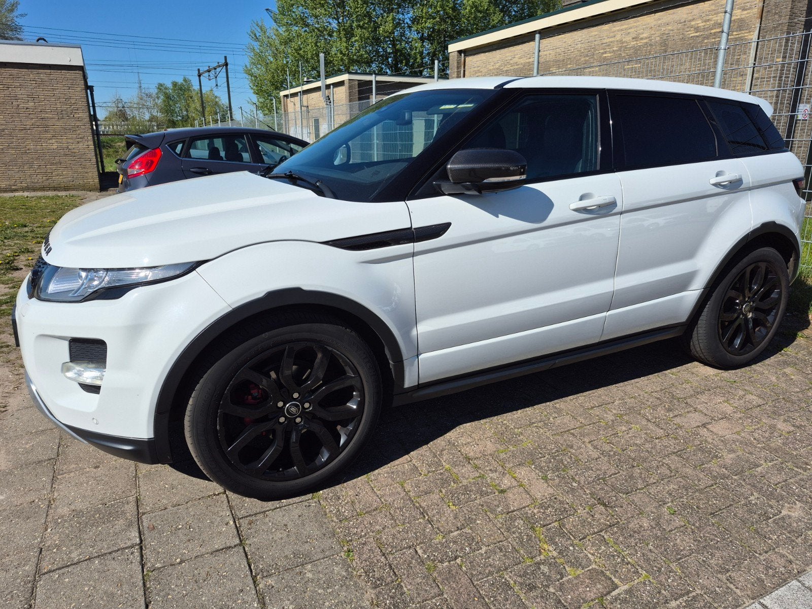 Range rover Evoque 2.2 td4 4x4 super vol!, prachtige auto!, Auto's, Land Rover, Euro 5, Zwart, 4 cilinders, 150 pk
